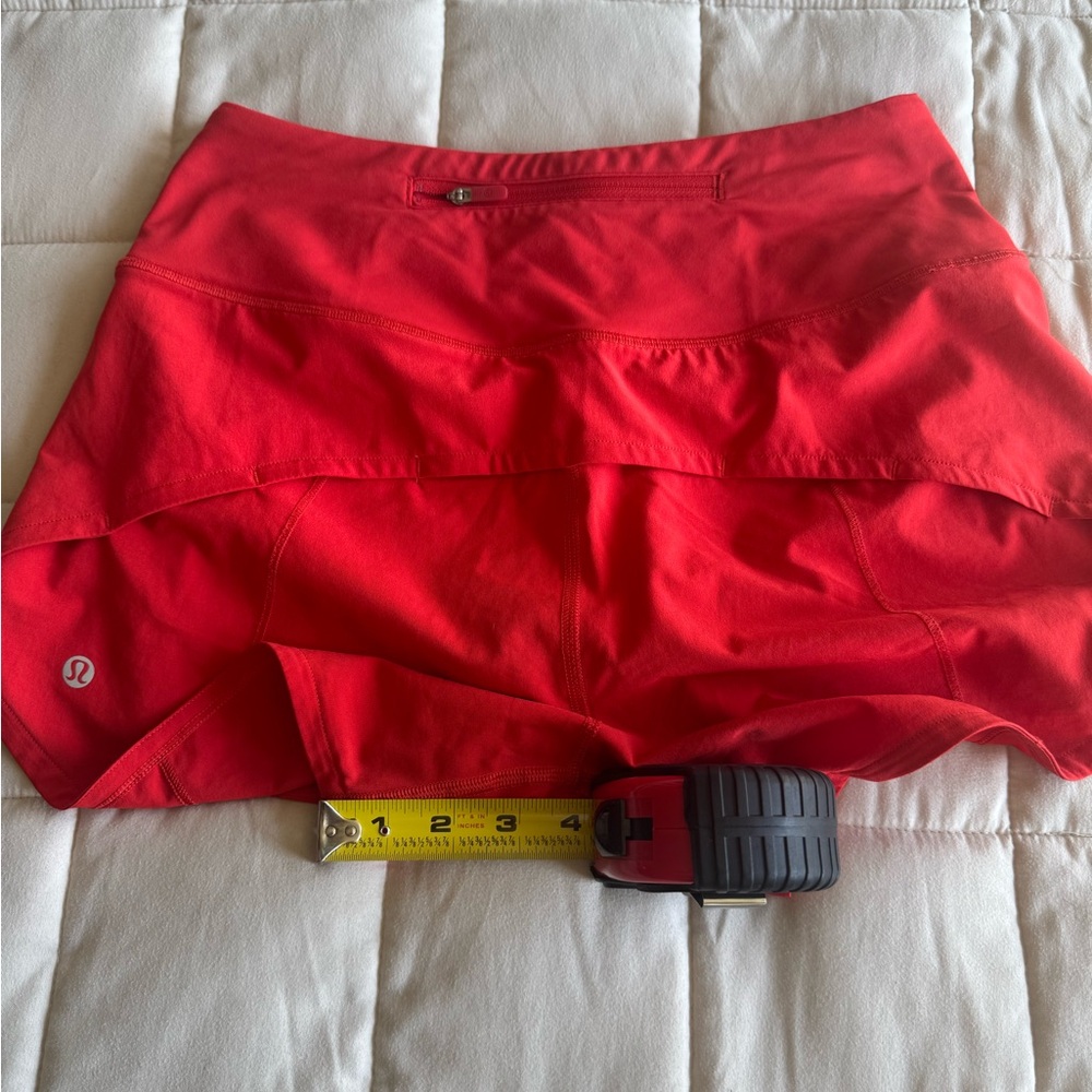 Lululemon size 4 High Rise Speed up Shorts 4in inseam - Picture 5 of 7